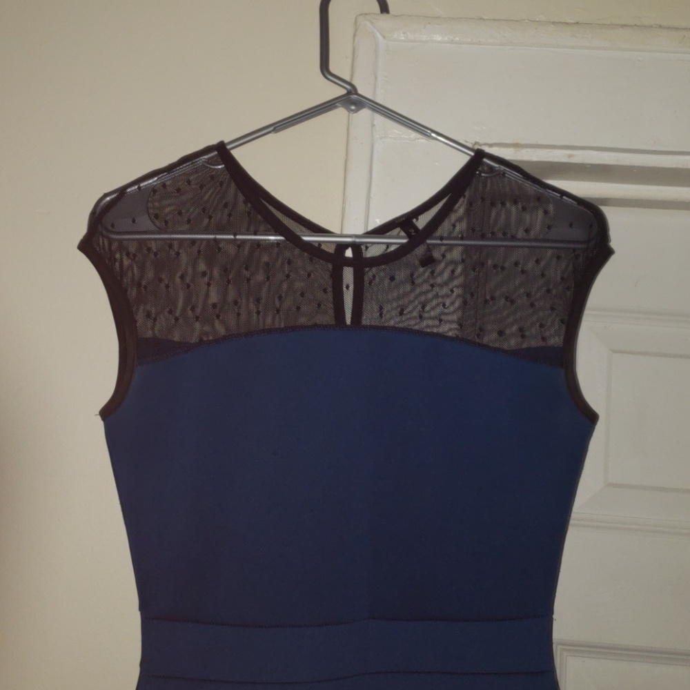 Dress - Picture 2 of 4